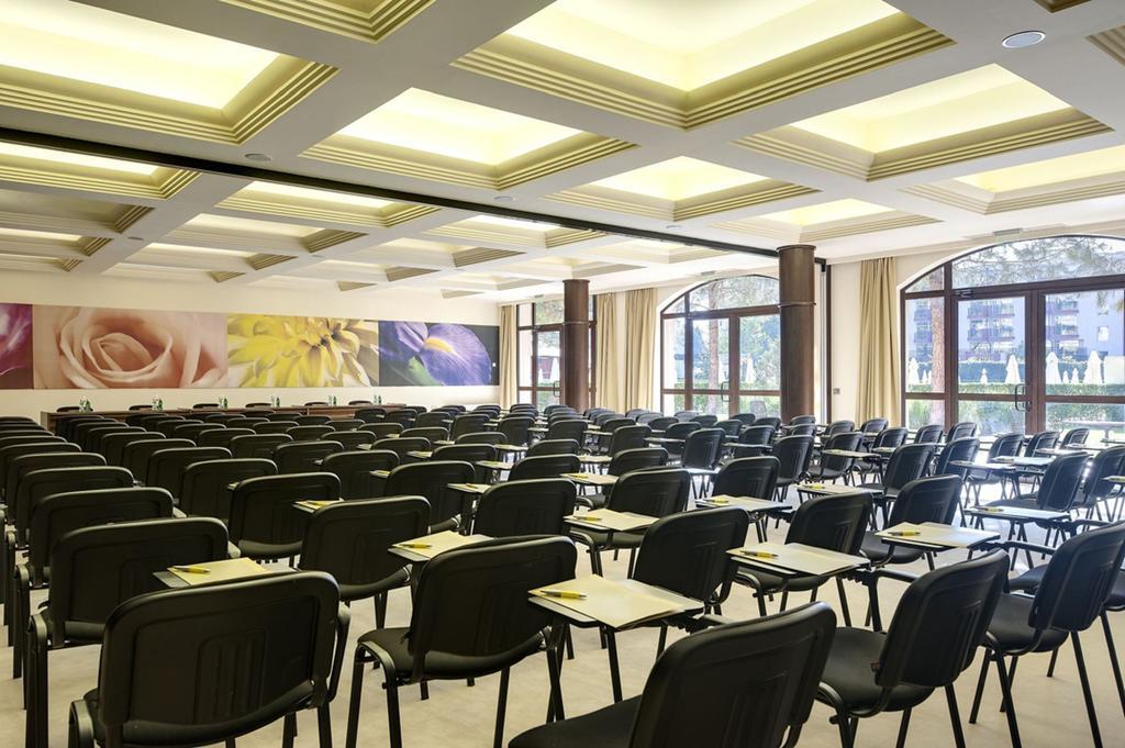 Royal Beach Apartments Napospart Kültér fotó