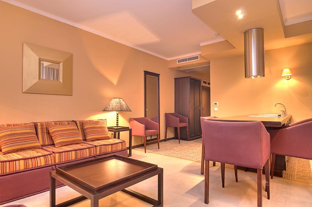 Royal Beach Apartments Napospart Kültér fotó