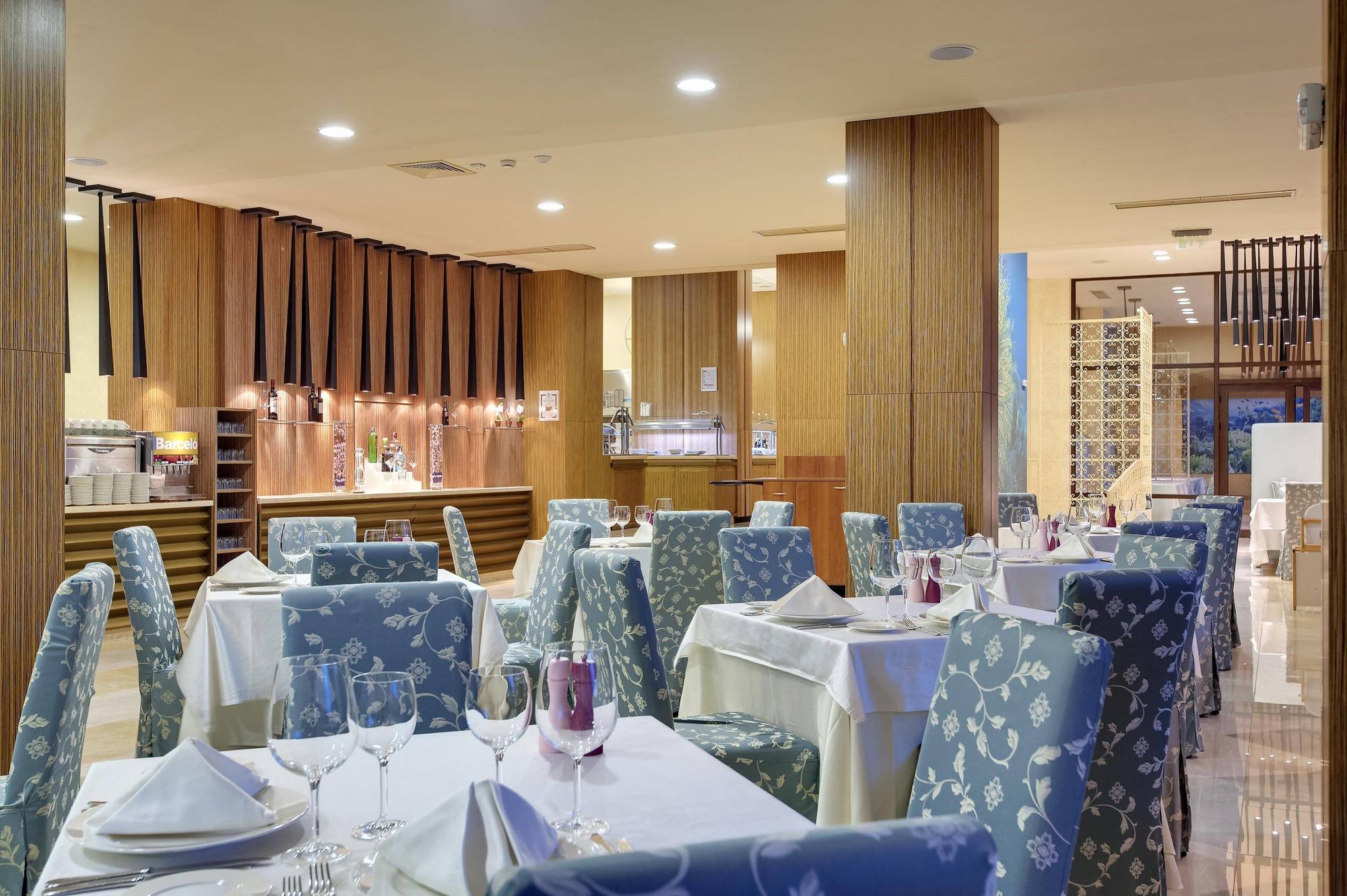 Royal Beach Apartments Napospart Kültér fotó